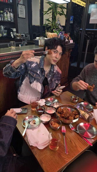 Kisu artiste Kpop chez KUPBAP